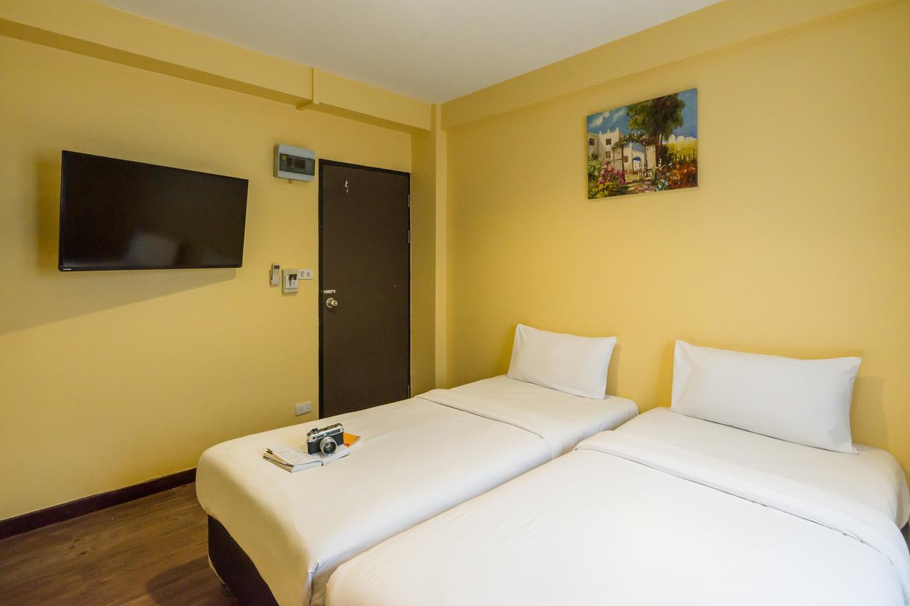 The Corner Ratchada Hotel Bangkok Exterior foto